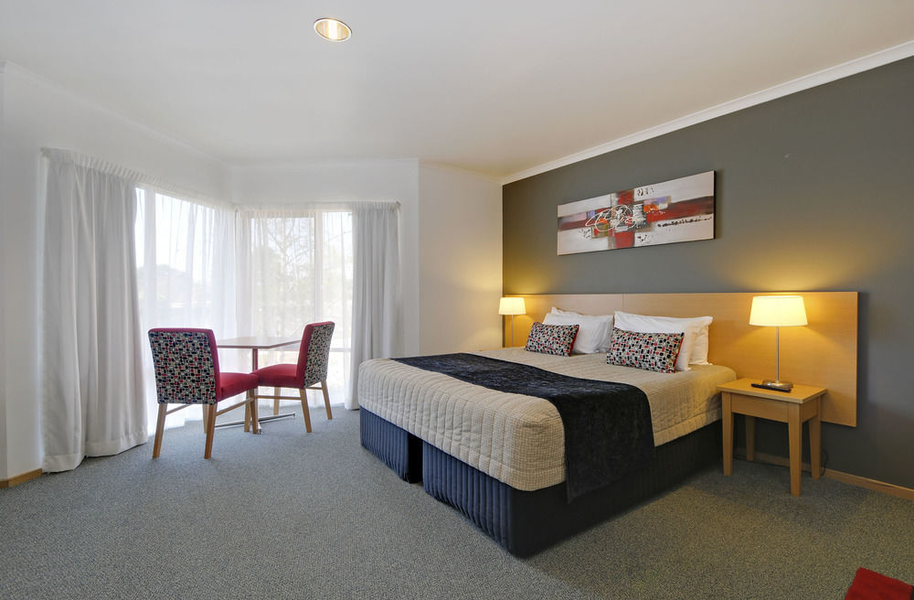 Quality Inn & Suites Traralgon Exterior photo